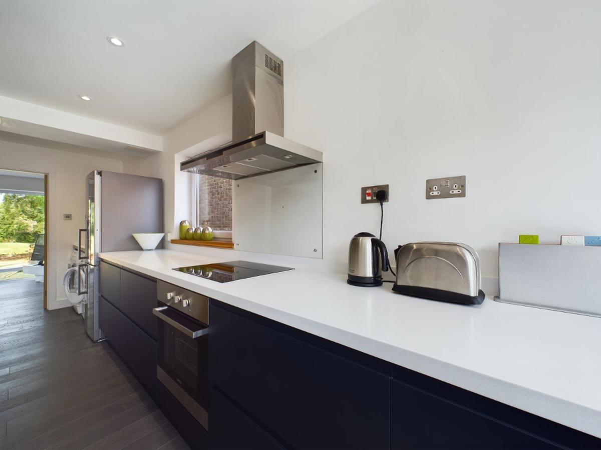 Stylish Cotswold Parking Peaceful Garden Villa Winchcombe Dış mekan fotoğraf